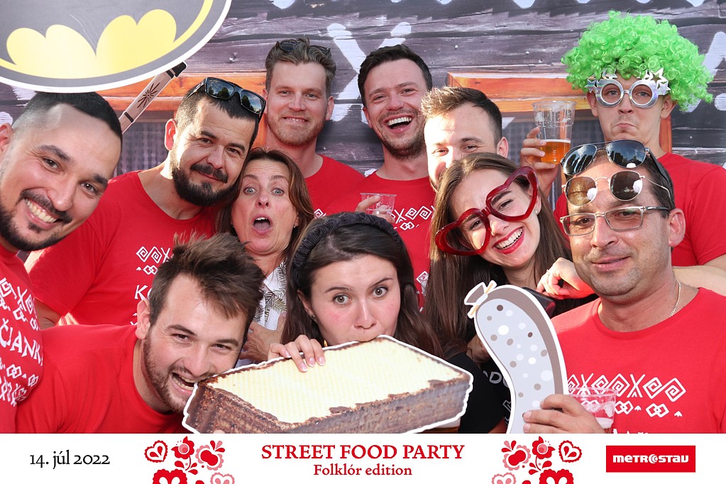 Metrostav street food party