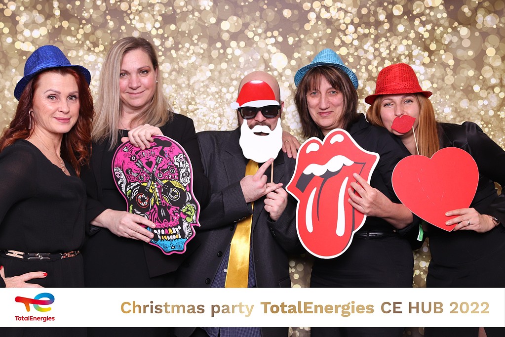 Christmas party totalenergies Ce hub